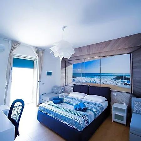 Carrara Bed & Breakfast *